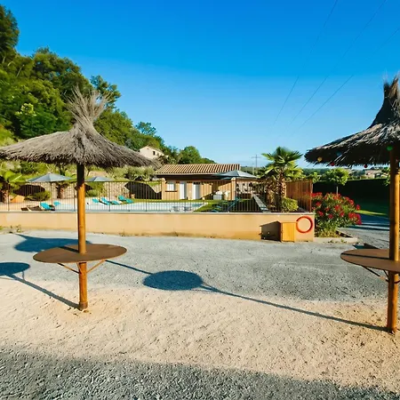 Maison A Avec Piscine Privee